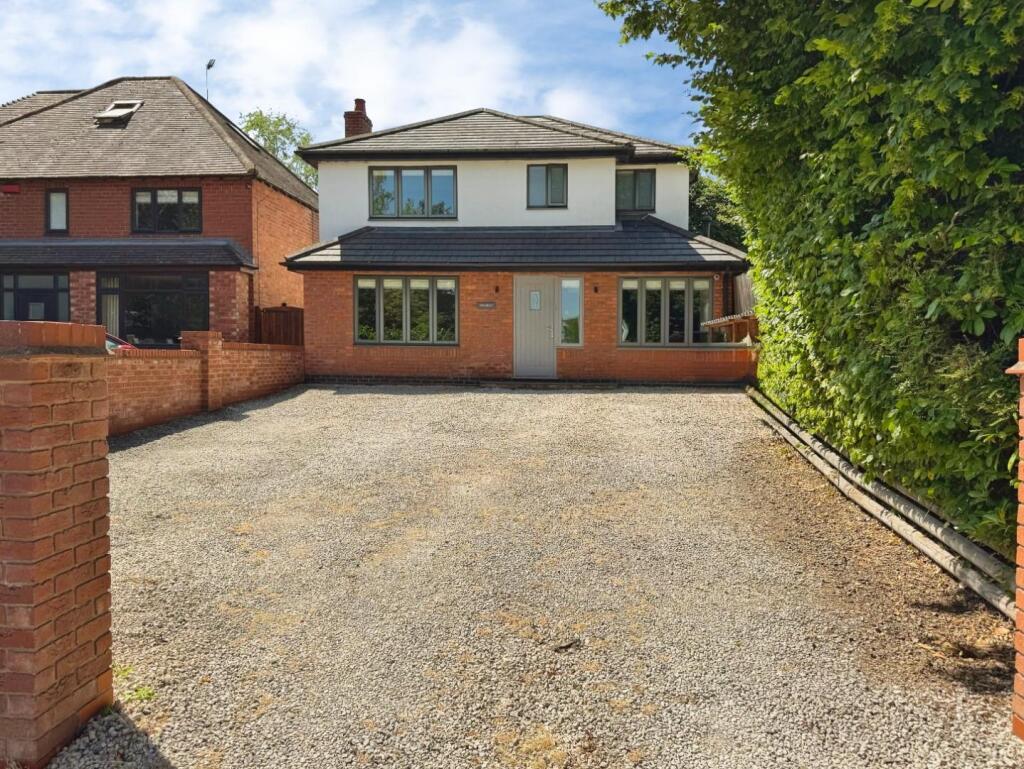 Main image of property: Birmingham Road, Budbrooke, Warwick