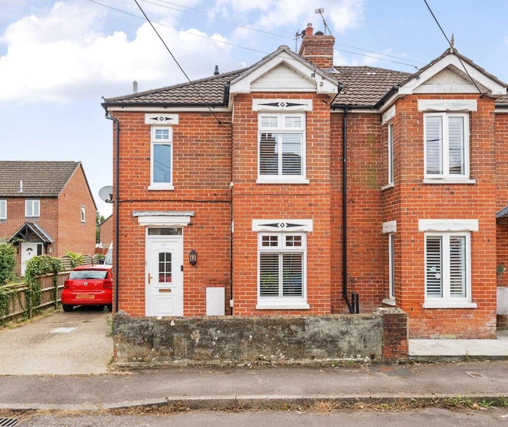 Main image of property: Beaucroft Road, Waltham Chase, Southampton, Hampshire, SO32