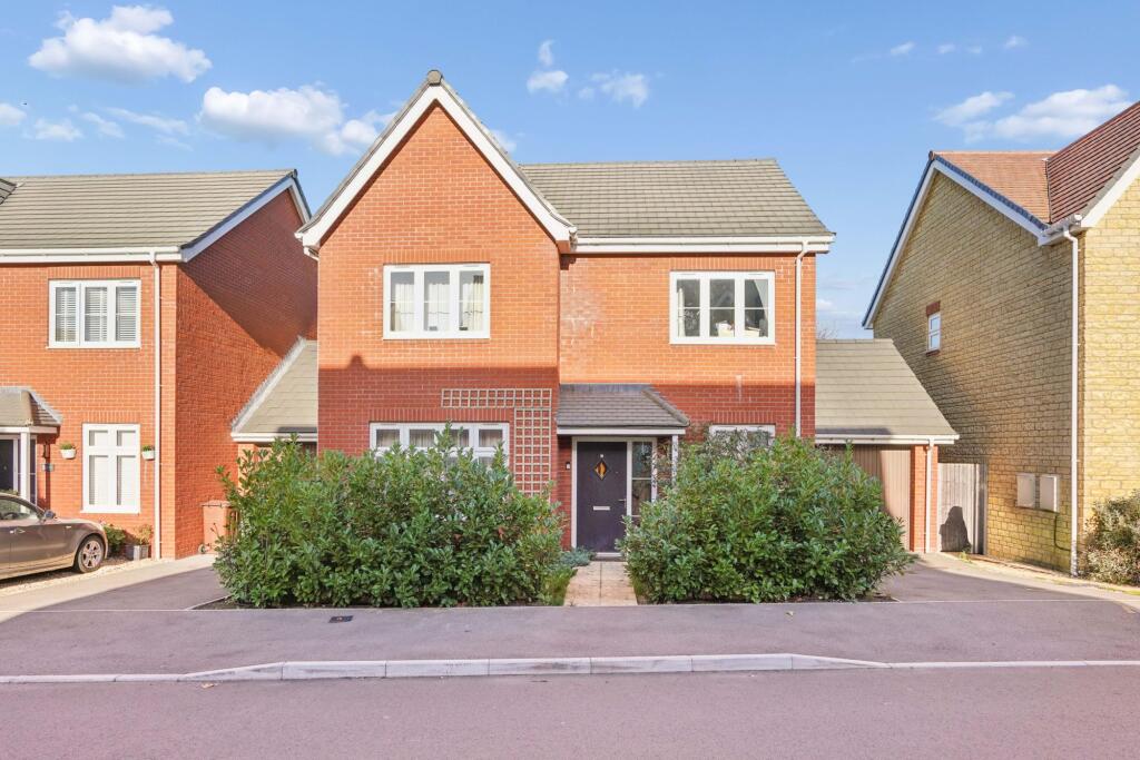 Main image of property: Mary Shunn Way, Wantage, OX12