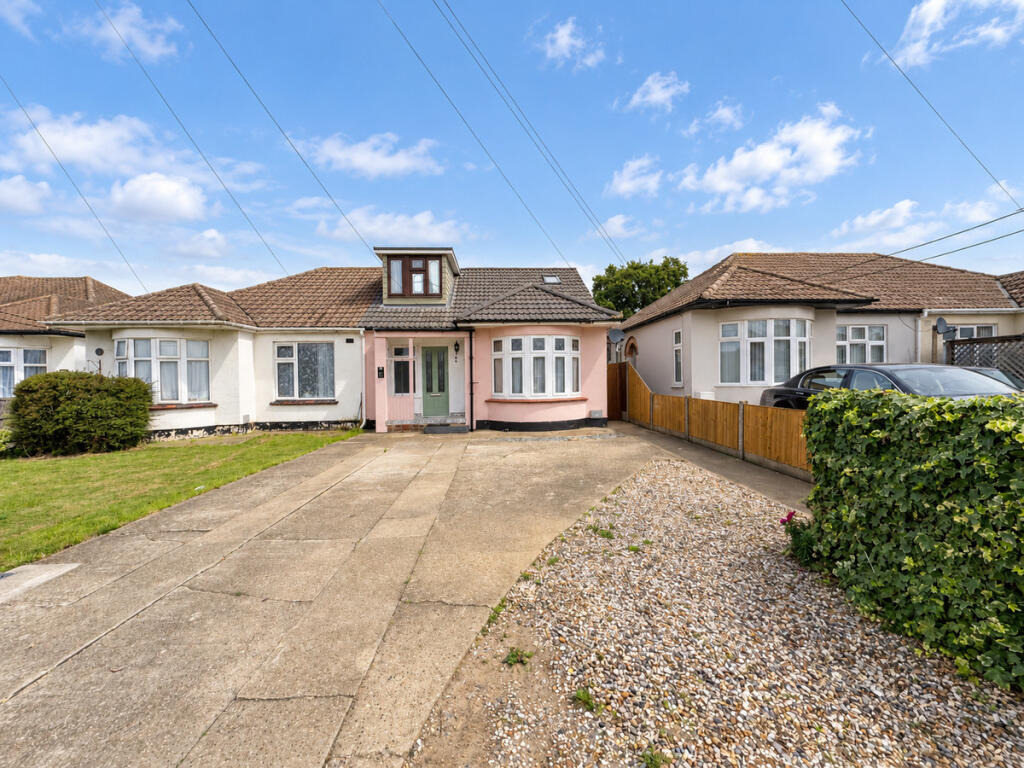 Main image of property: Oxford Road, Rochford