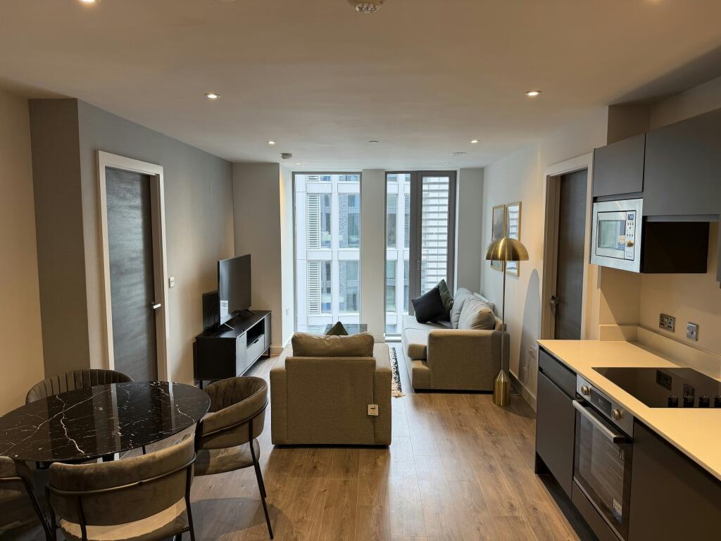 Main image of property: Greengate, Salford, M3