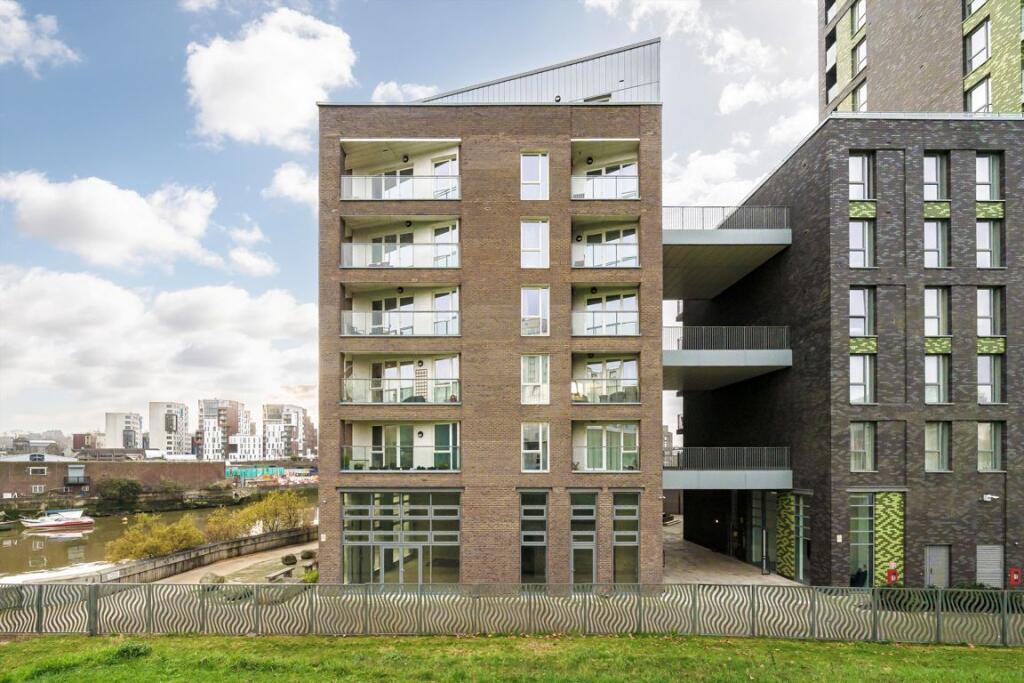Main image of property: Cofferdam Way, Deptford