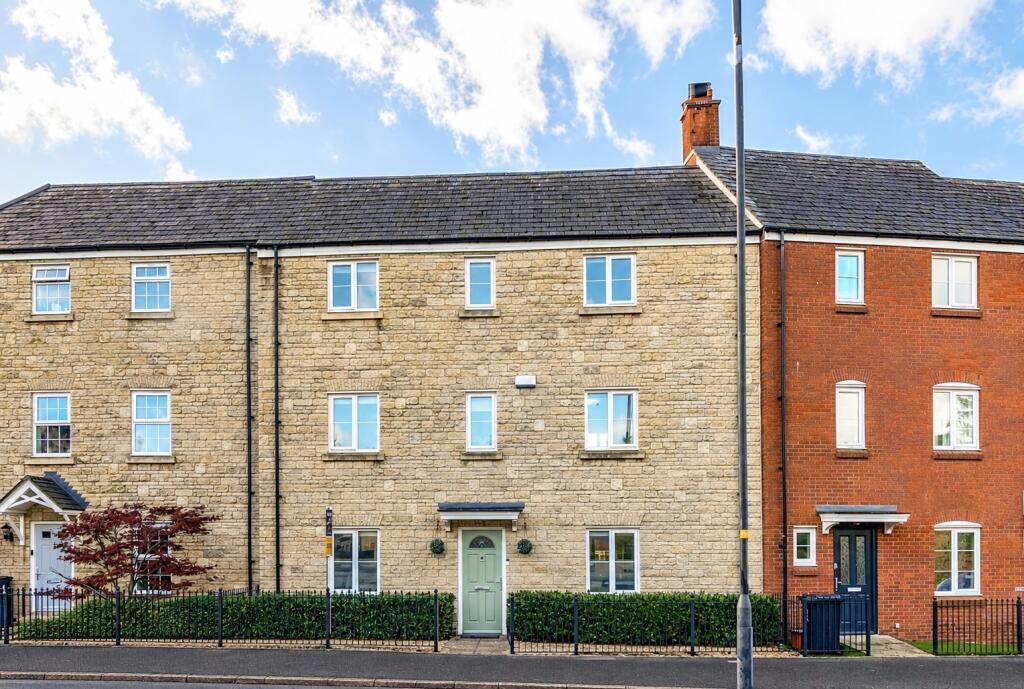 Main image of property: Torun Way, Haydon End, Swindon, SN25