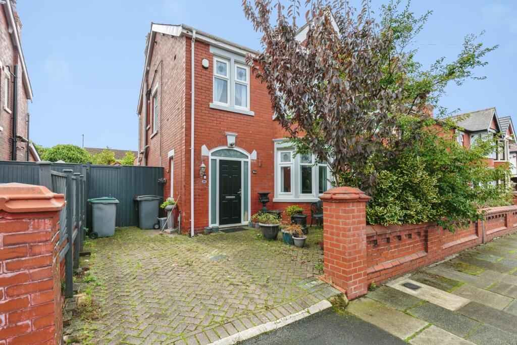 Main image of property: Knowsley Avenue, Blackpool, Lancashire, FY3