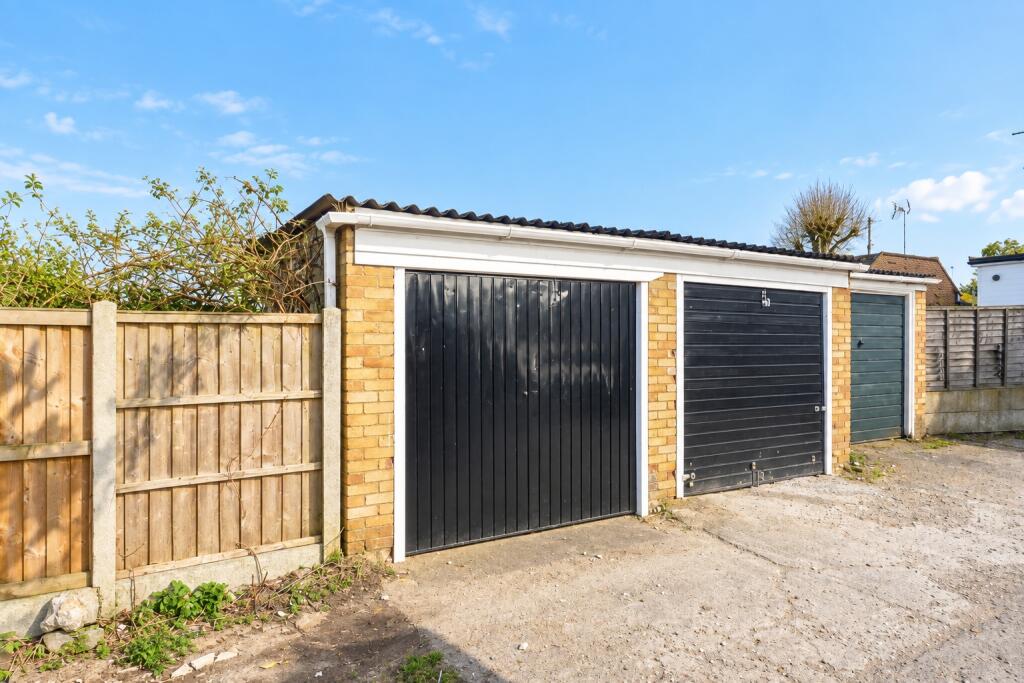 Main image of property: The Chase, Rayleigh, Essex, SS6