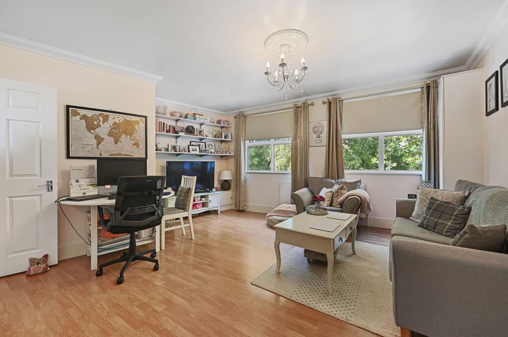 Main image of property: Wrythe Lane, Carshalton, SM5