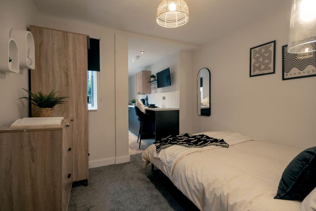 Main image of property: Room 2, King Alfred Street