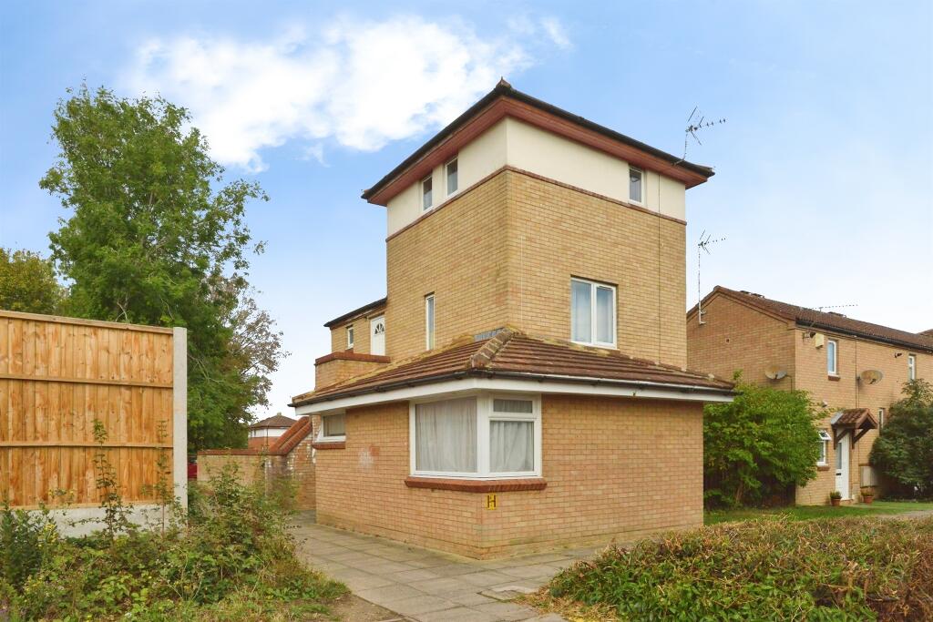Main image of property: Capian Walk, Two Mile Ash, MILTON KEYNES