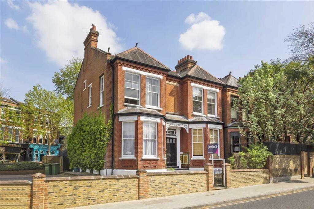 Main image of property: Sandycombe Road, Kew