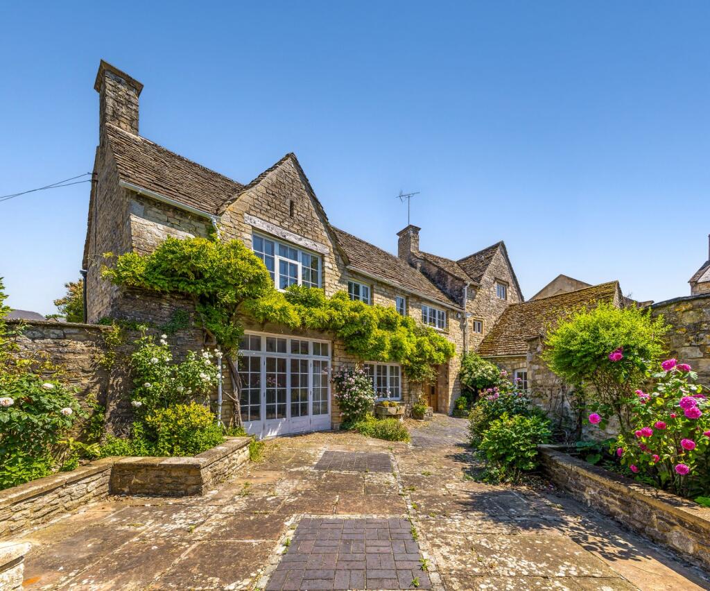 Main image of property: Coxwell Street, Cirencester, Gloucestershire