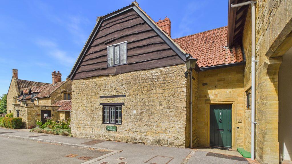 Main image of property: Hayes End Manor, South Petherton