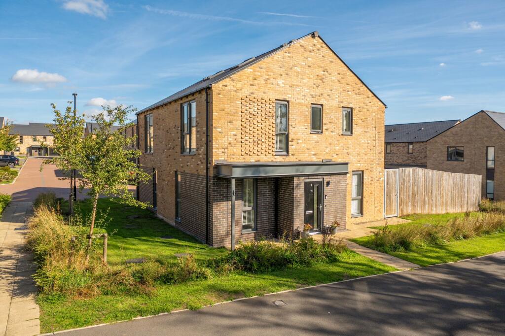 Main image of property: Lindley Mews, Harrogate, HG3