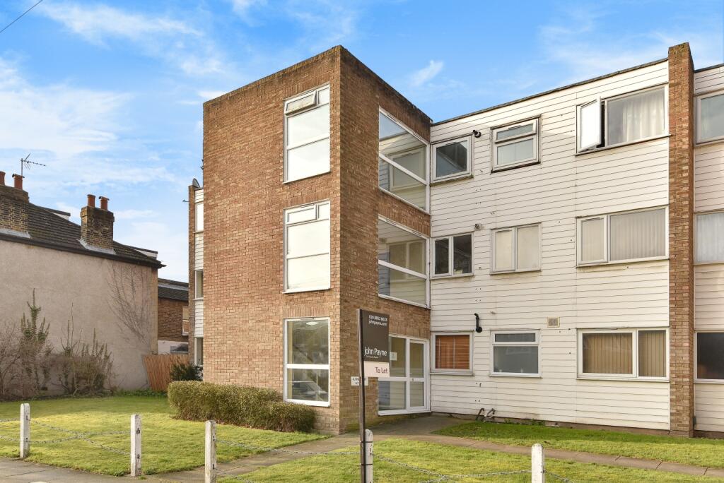 Main image of property: Lenham Road Lee SE12