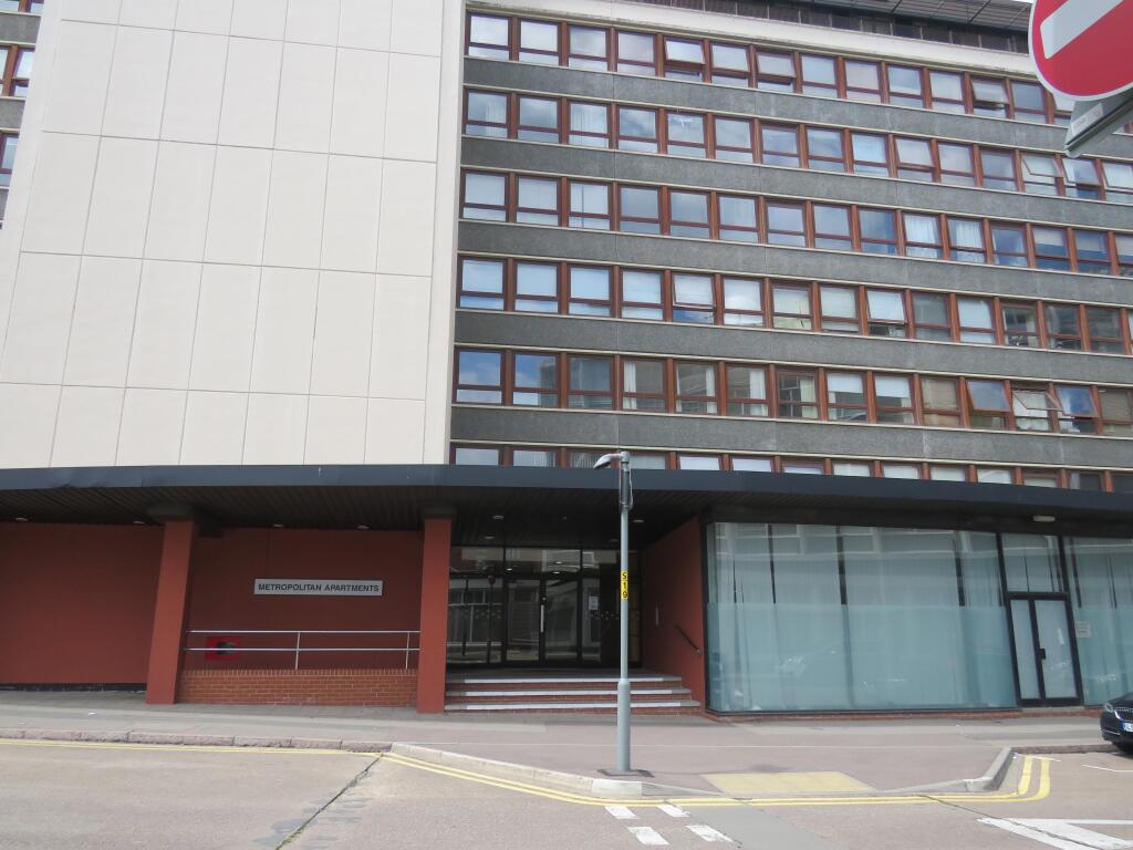Main image of property: Metropolitan Apartments, Lee Circle, LE1