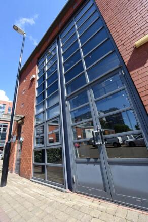 Deva City Office Park, Manchester