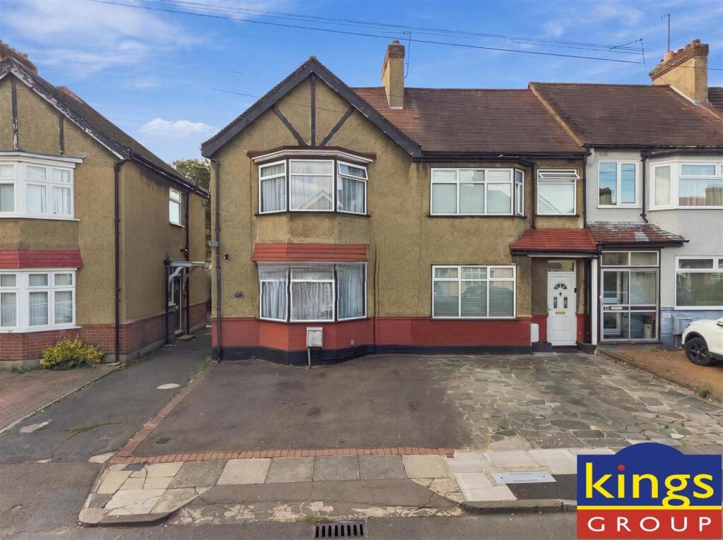 Main image of property: Devonia Gardens, Edmonton, N18