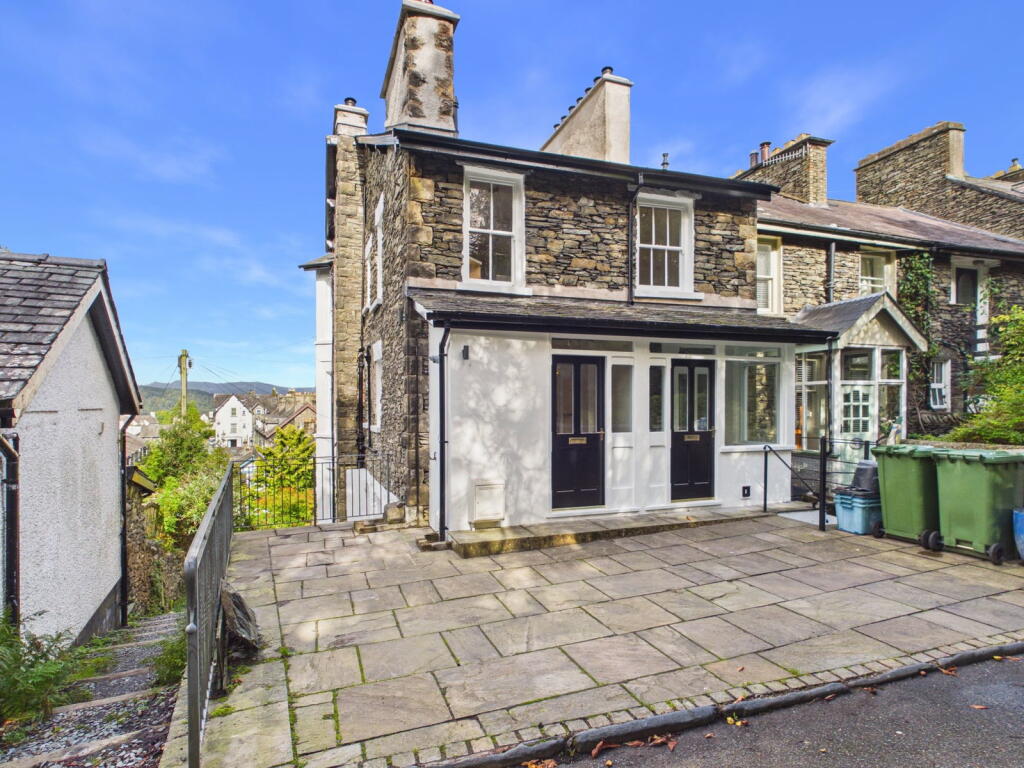Main image of property: 145b Craig Walk, Bowness-on-Windermere, LA23 3AX