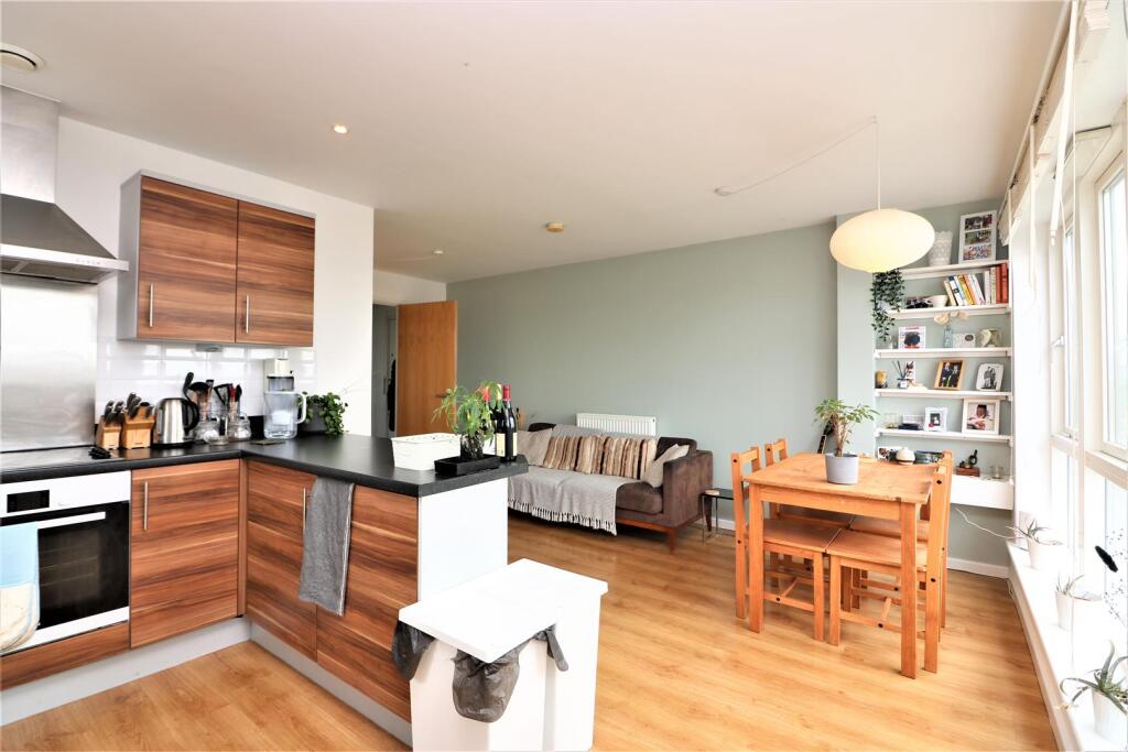 Main image of property: Lascar Wharf, 21 Parnham Street, E14
