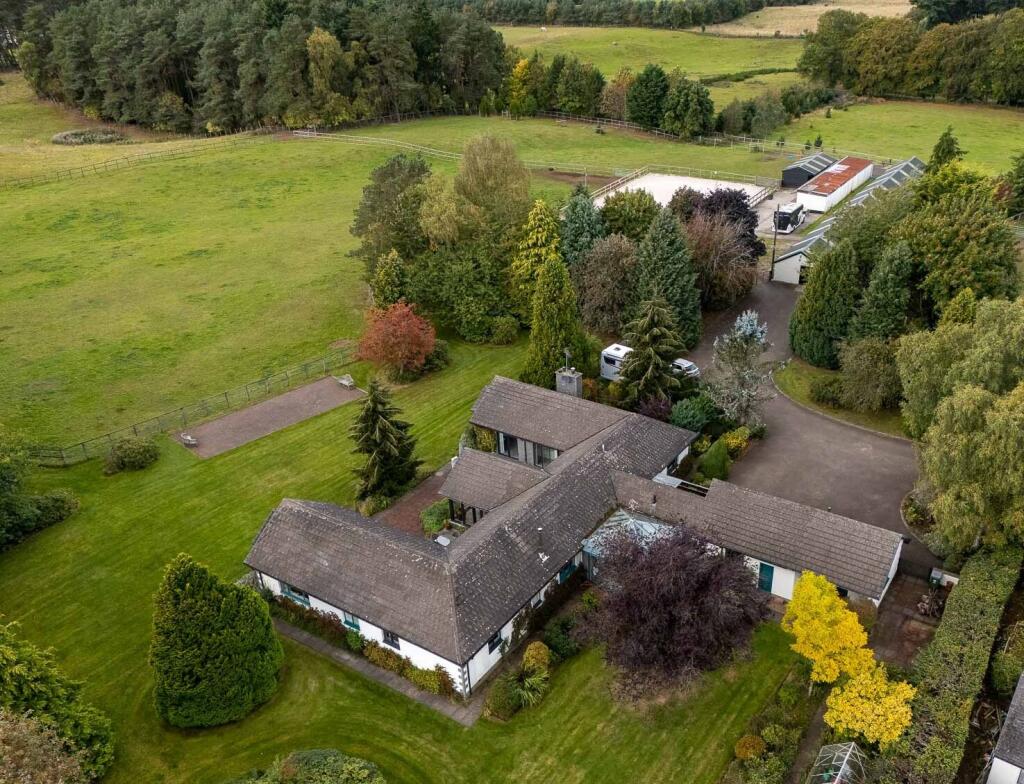 Main image of property: Woodlands Stables, Woodlands Road, Blairgowrie, Perth and Kinross, PH10