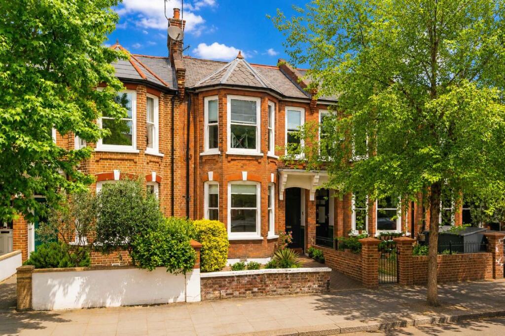 Main image of property: Oxford Gardens, North Kensington