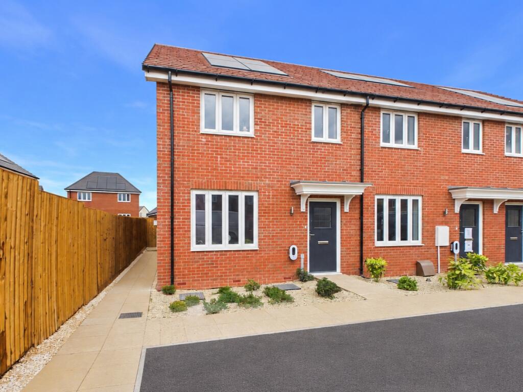 Main image of property: 31 Mill Meadows, Brookend Lane, Kempsey, Worcestershire, WR5