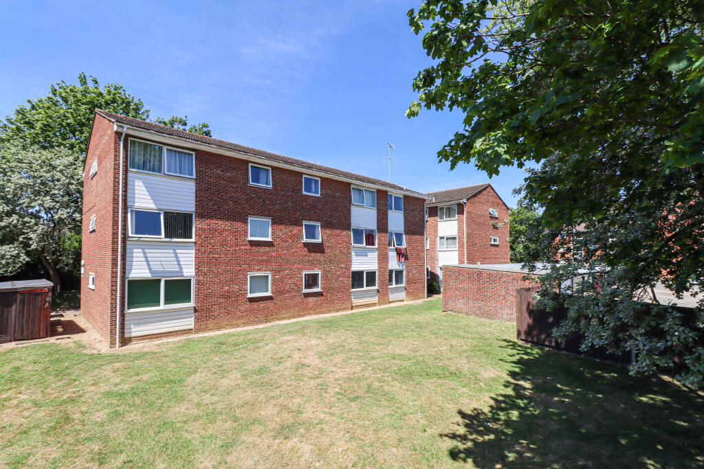 Main image of property: Cedar Court, St. Albans, Hertfordshire, AL4