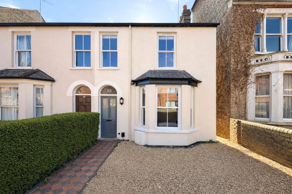 Main image of property: Victoria Road, Cambridge, Cambridgeshire