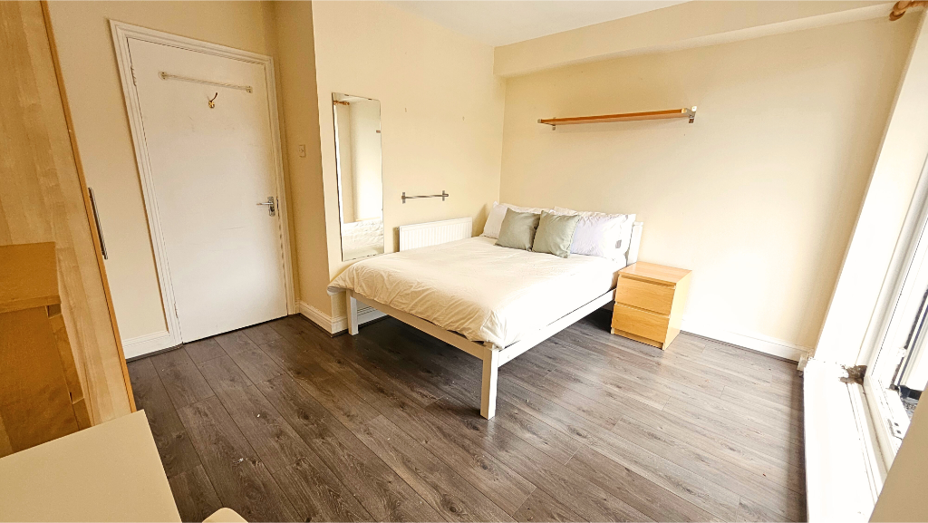 Main image of property: Alphabet Square, London, E3
