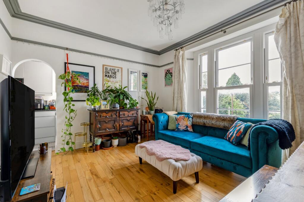 Main image of property: Cotham Side, Cotham, Bristol, BS6