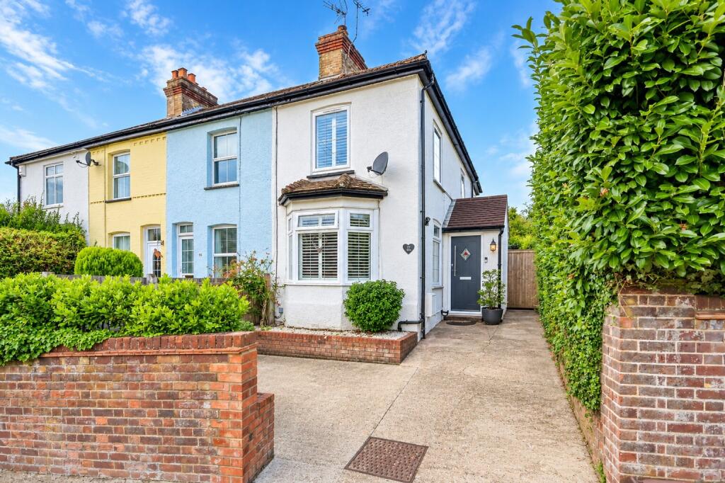 Main image of property: Totteridge Lane, High Wycombe, Buckinghamshire, HP13
