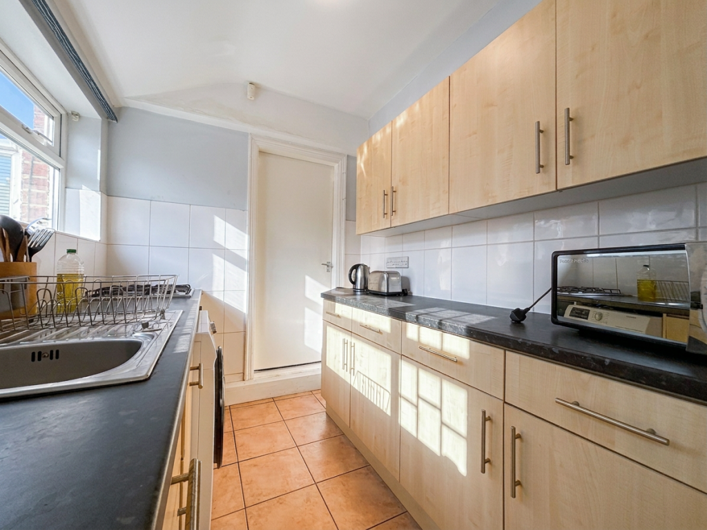 Main image of property: City Road - Copy, Dunkirk, East Midlands, NG7