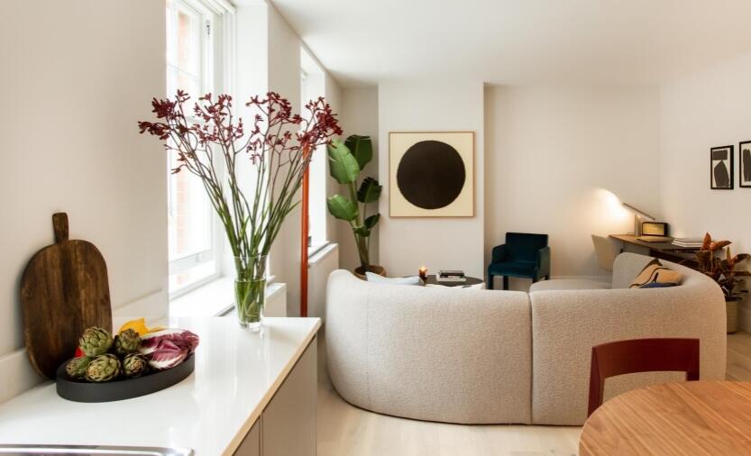 Main image of property: -78 Marylebone Lane, 
South Marylebone, W1U