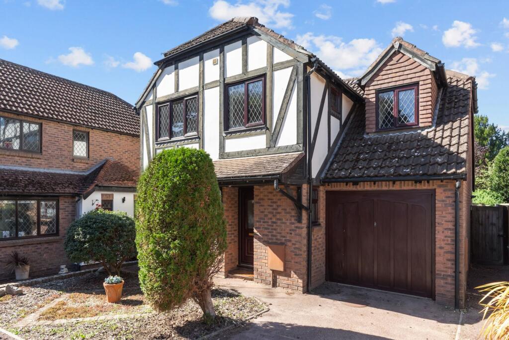 Main image of property: Pondtail Close, Horsham, RH12