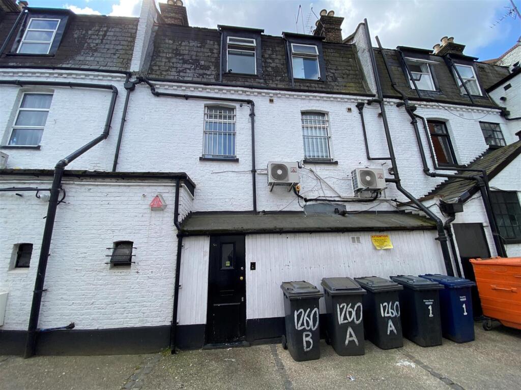Main image of property: Oakleigh Road North, London