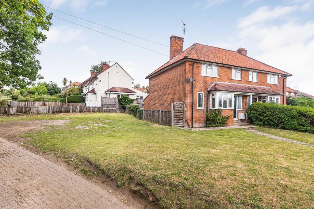 Main image of property: Lower Henley Road, Caversham, Reading