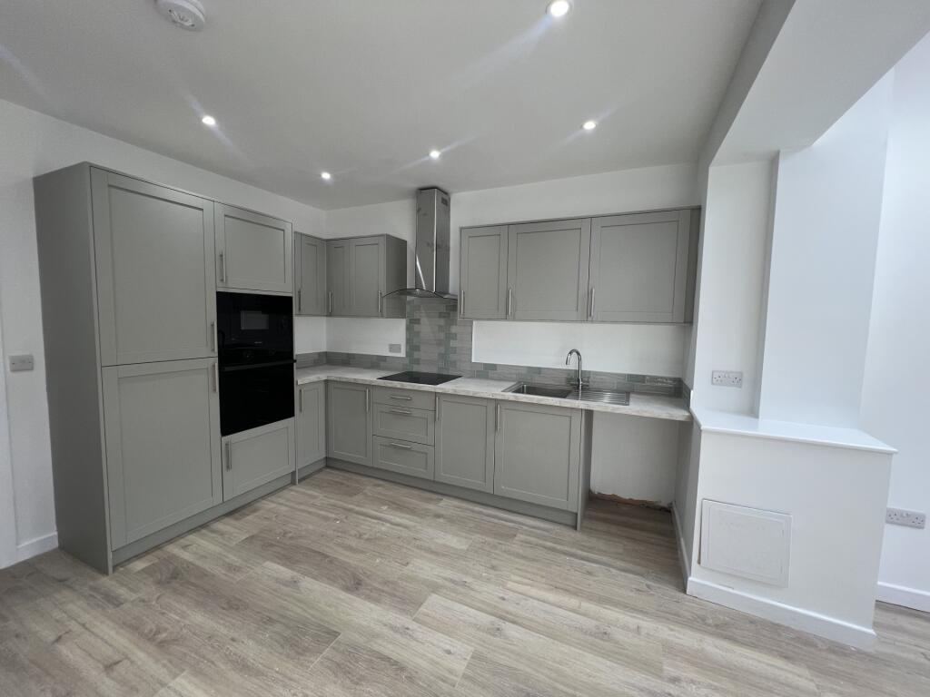 Main image of property: Elgin Street, Ashton-Under-Lyne, OL7