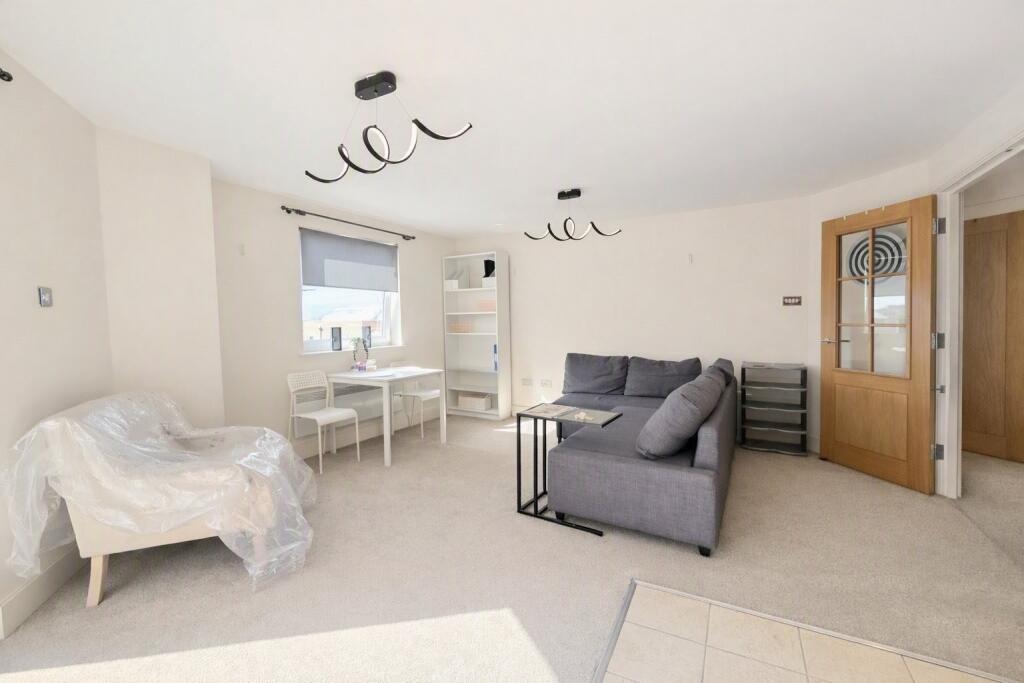 Main image of property: Gunwharf Quays