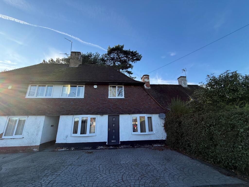 Main image of property: ROOM 2, Middleton Boulevard, NG8