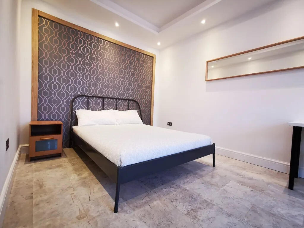 Main image of property: Eastern Avenue, Ilford, London, IG2