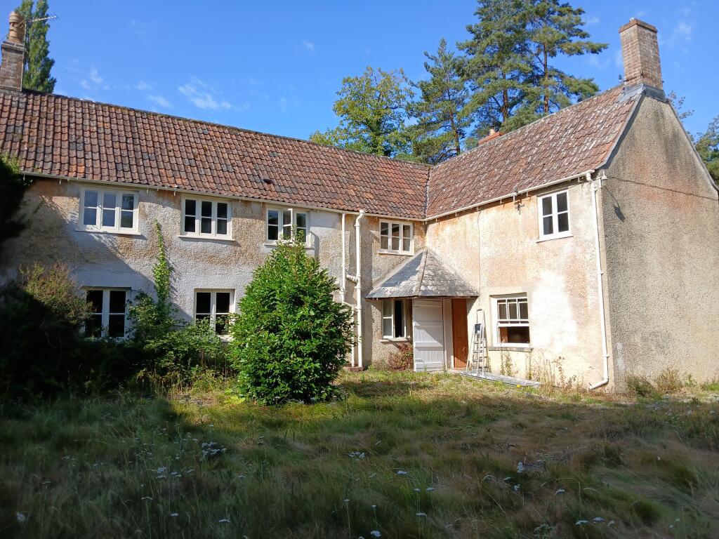 Main image of property: Horton,BS37 6QR