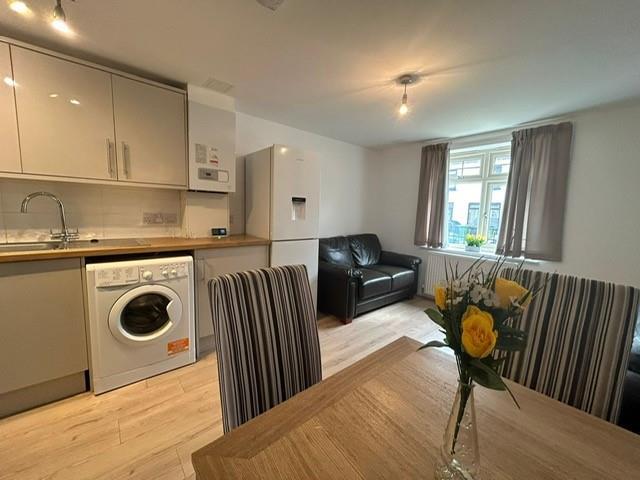 Main image of property: 1c Silver Street, Peterborough