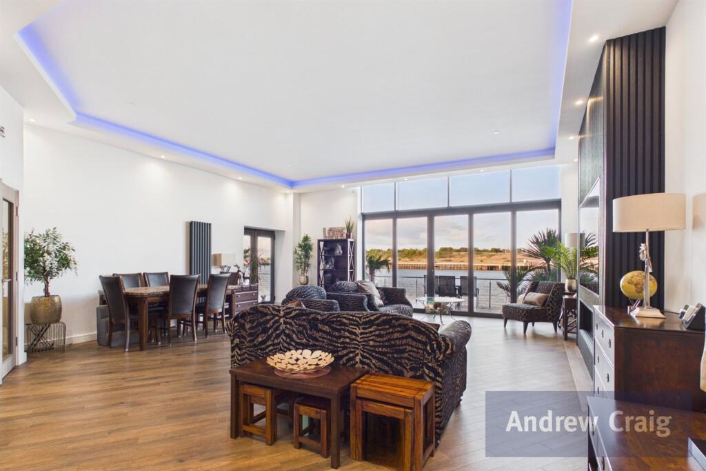 Main image of property: Long Row, South Shields