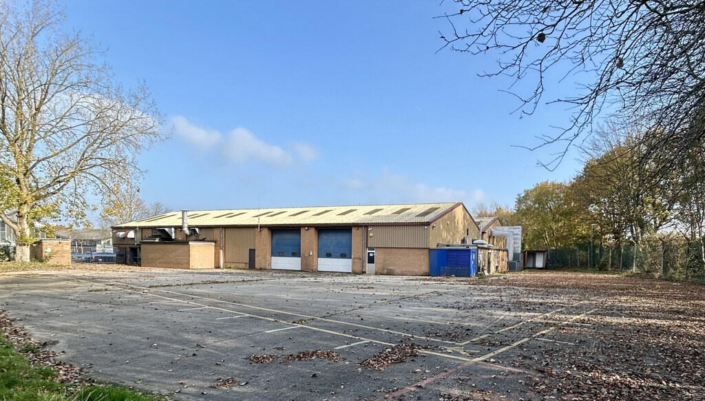 Unit E8 yard area