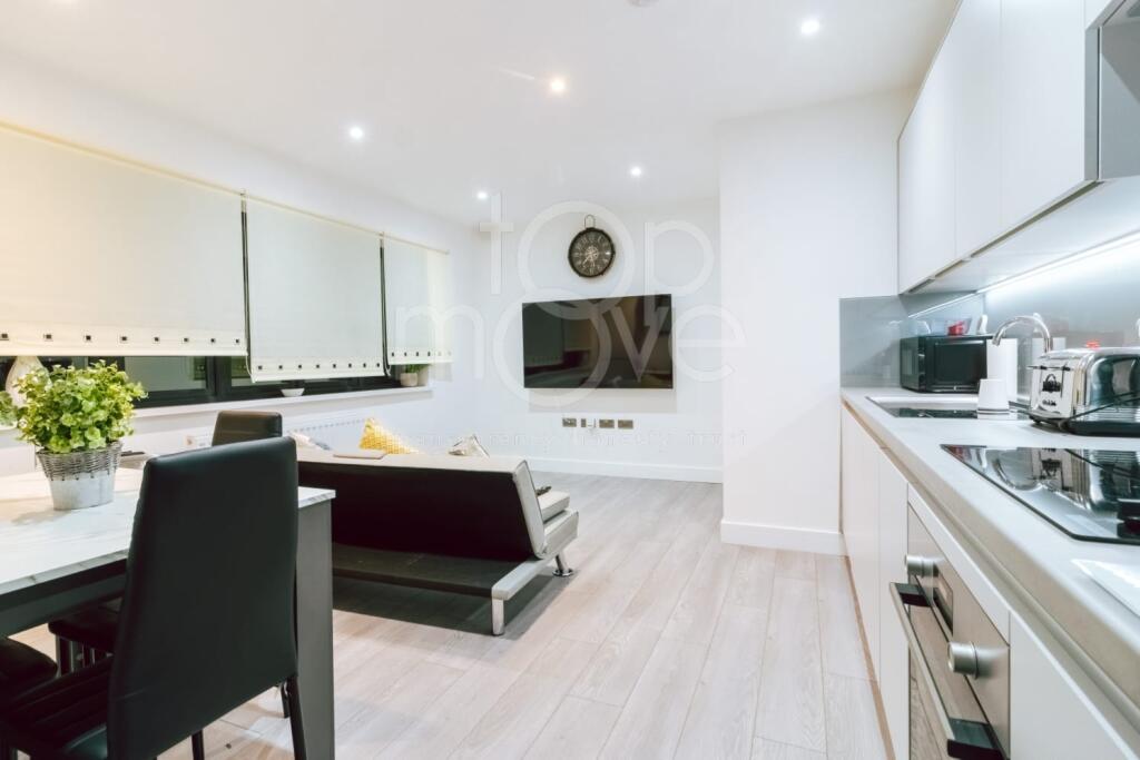 Main image of property: Banstead Road, Purley, CR8