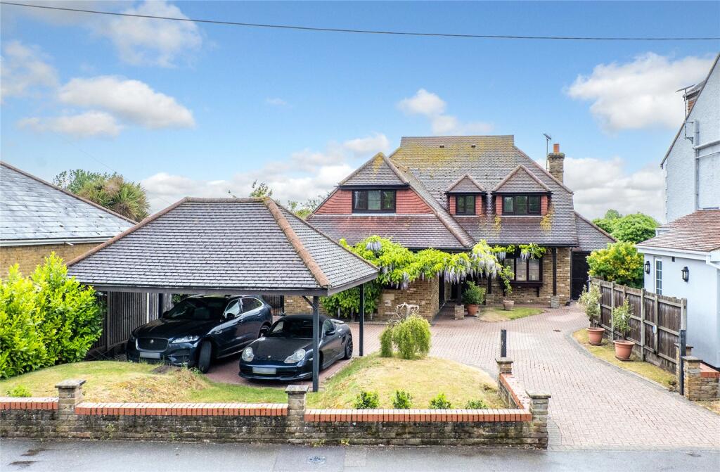Main image of property: Lower Rainham Road, Rainham, Gillingham, Kent, ME8