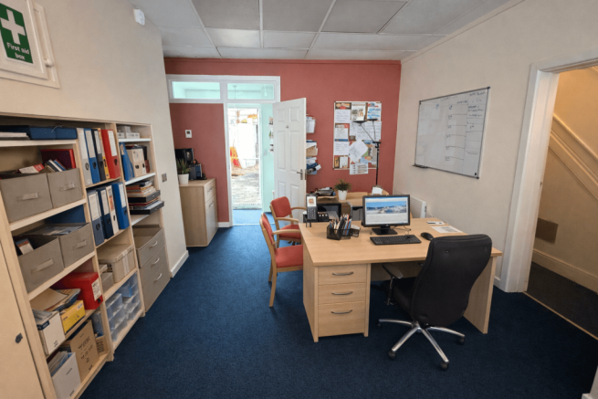 Office to rent Albany Road, Cardiff CF24