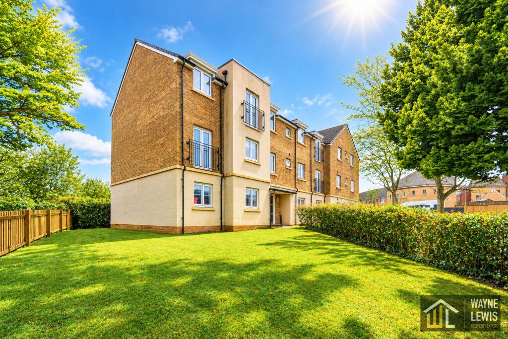 Main image of property: 19, Druids Close, Caerphilly, CF83 2XR