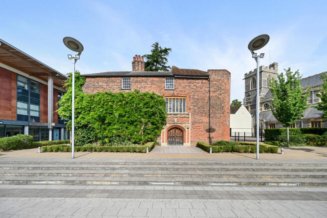 3583 Sq ft Commercial space with historical value