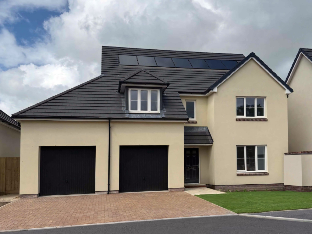 Main image of property: Chivenor Cross, Braunton,
North Devon,
EX31 4BN