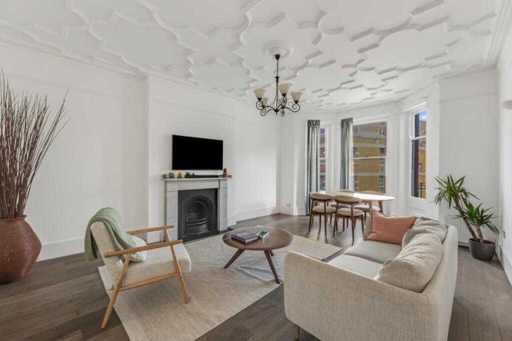Main image of property: West End Lane, West Hampstead, NW6